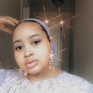 Meet your Posher, Hadia